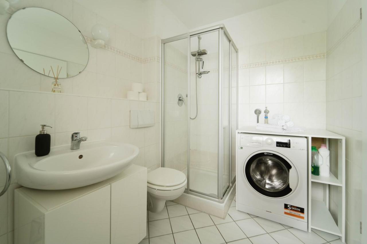Raum921 - Stilvolles Apartment - Wlan, Tiefgarage, Kueche, Netflix Магдебург Экстерьер фото
